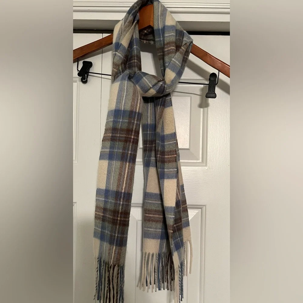 100% CASHMERE Plaid Fringe Scarf Blue Cream Brown Soft Luxe Winter Wrap EUC 2481